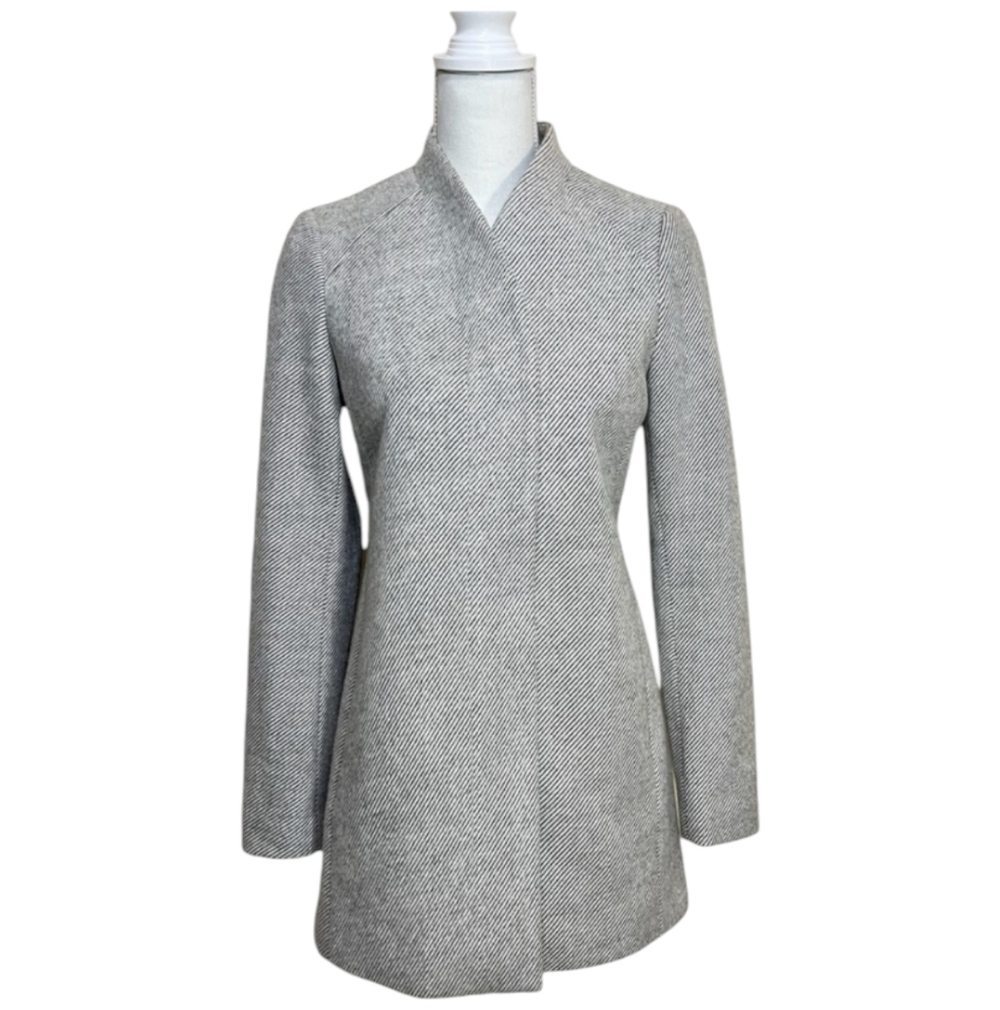 NWT RW&CO Mid Length Jacket Light Grey Stripe